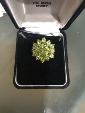 Thailand Sterling Silver .925 Green Peridot Cluster Ring